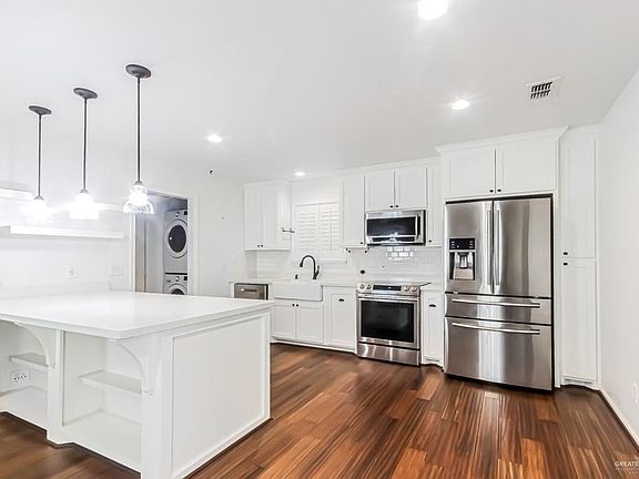 5th image of 1609 Dalobo Blvd