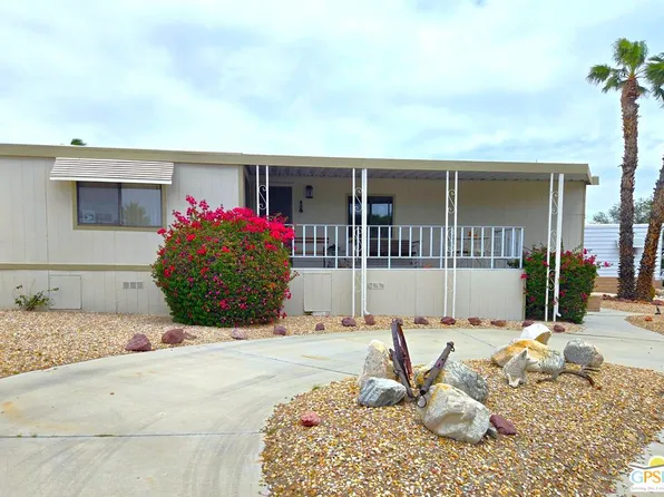 69288 Parkside Dr, Desert Hot Springs, CA 92241