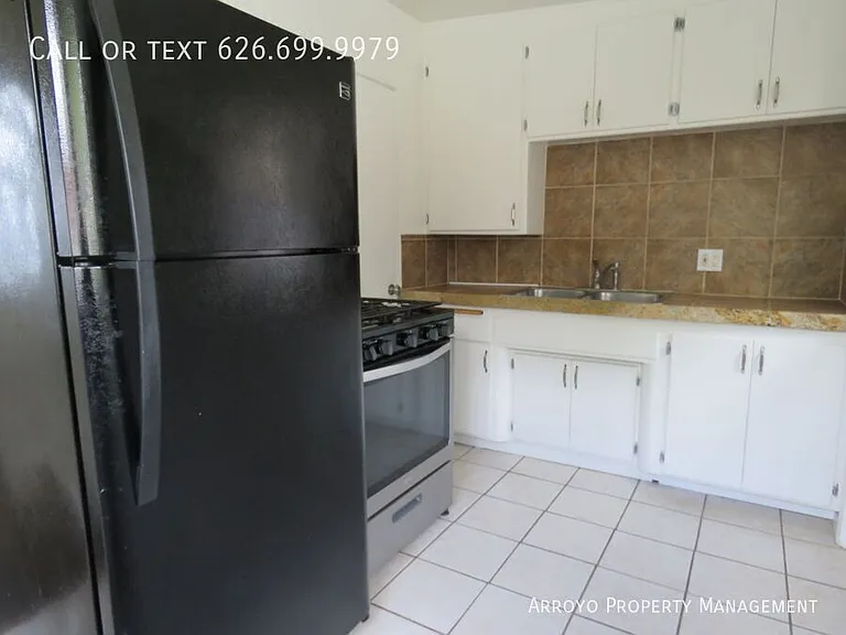 741 E Poppyfields Dr — Photo 12