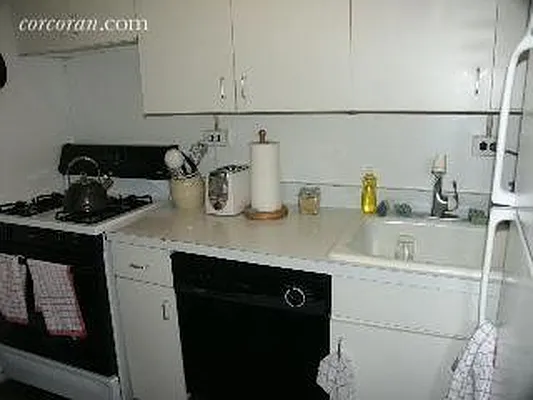 Rented by Corcoran | media 16