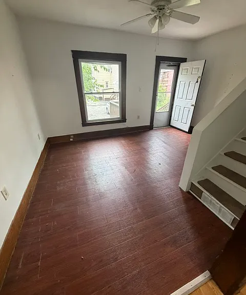 191 Vandervoort St #1/2 — Photo 10