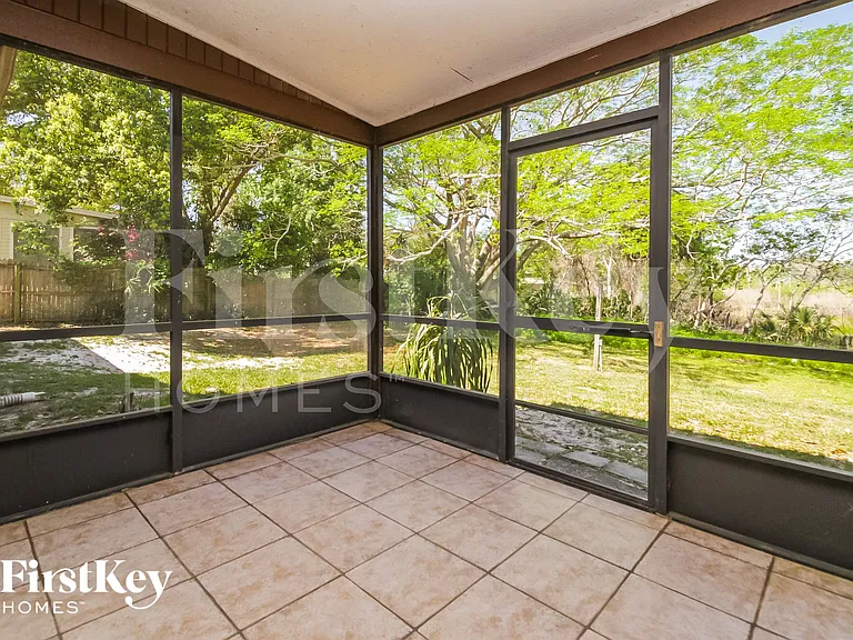516 Gaspar Ave — Photo 7