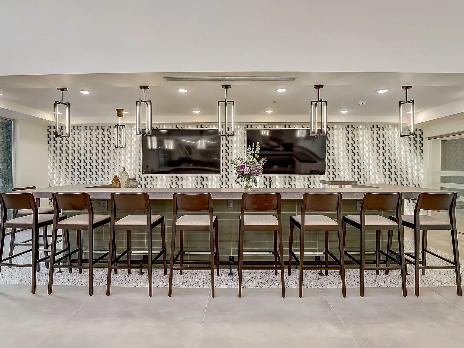 Aspire at Flamingo Grand — Photo 3