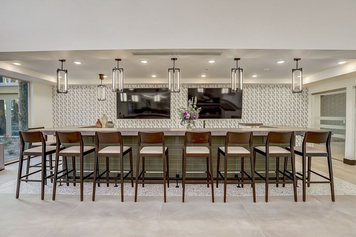 Clubhouse with Lounge Areas