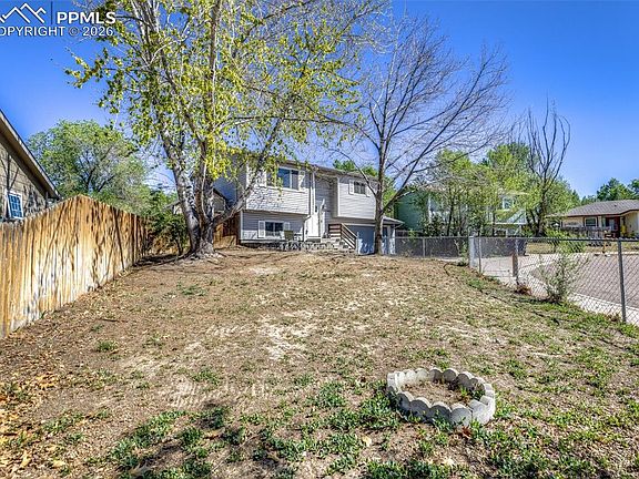 2nd image of 4363 McGrew Cir