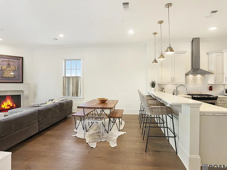 8211 Village Plaza Ct #2B — Photo 2