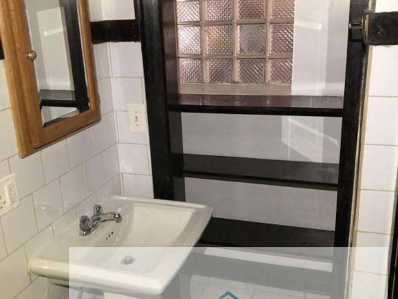 4th image of 4645-51 N Elston Ave #4645.5-B