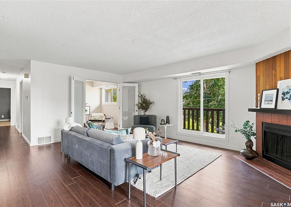 1st image of UNIT 426-425 115th STREET E