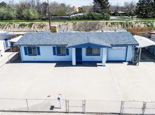 296 Yolanda Dr, El Paso, TX 79915
