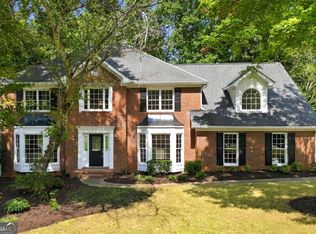 12200 Wexford Club Dr, Roswell, GA 30075