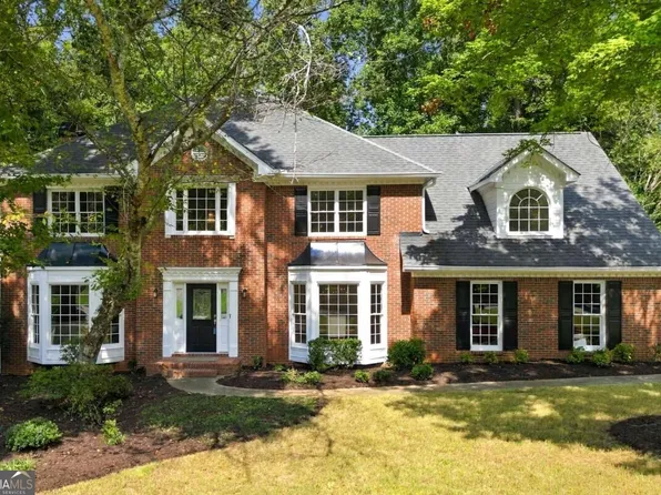 12200 Wexford Club Dr, Roswell, GA 30075