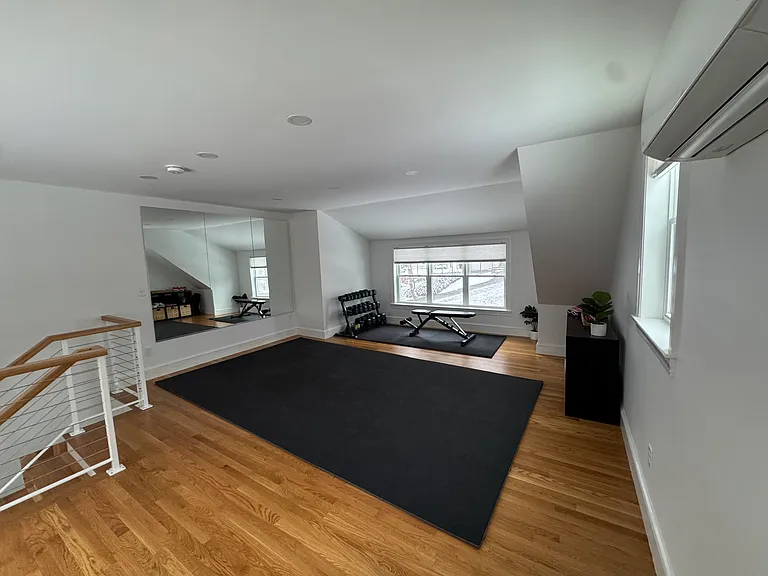 11 Rezza Rd — Photo 28