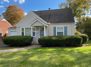257 Forest Park Dr, Youngstown, OH