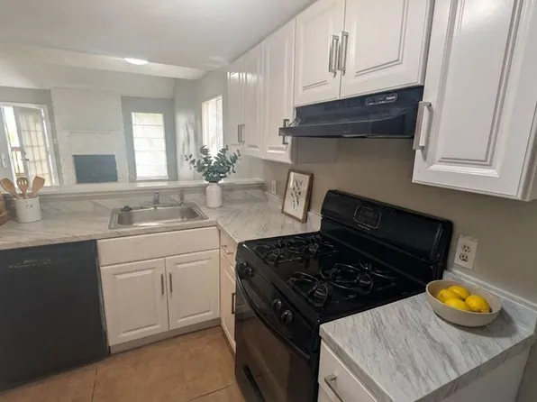 1711 Burton Dr #A, Austin, TX 78741