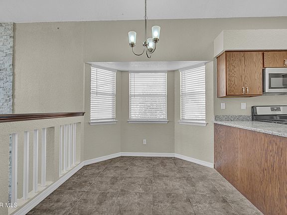 4th image of 7232 Desert Jewel Dr