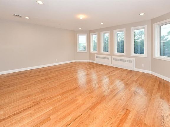 5th image of 173 Route 306 Unit 212