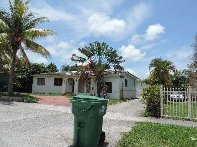 1st image of 13000 NW Miami Ct