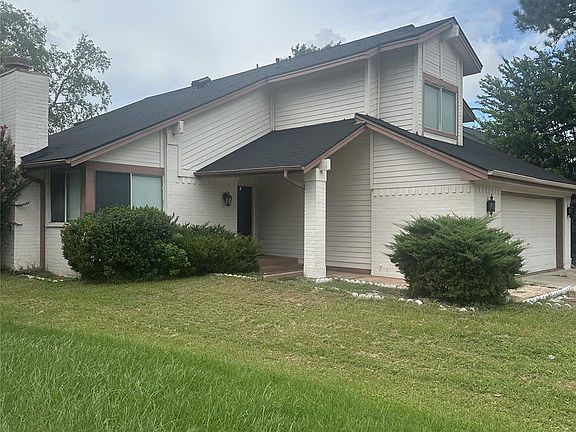 3rd image of 4211 Bridledon Ln