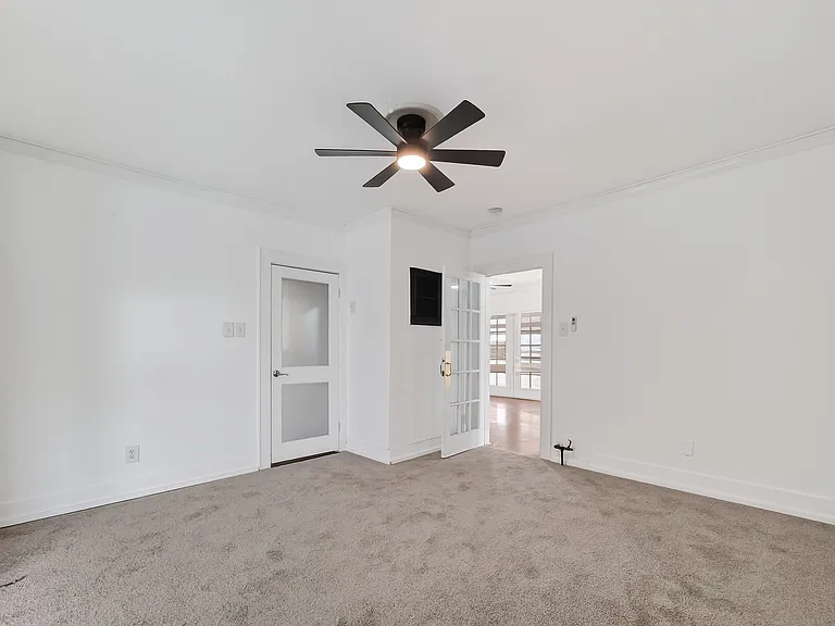 5618 Belmark St — Photo 27