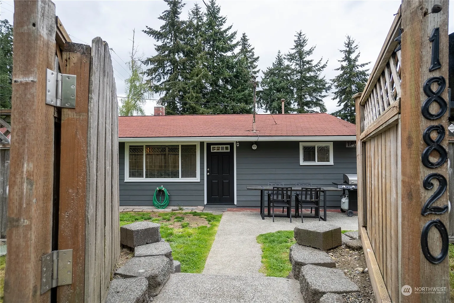 18820 5th Avenue NE photo 1