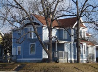 821 W Ave S, La Crosse, WI 54601