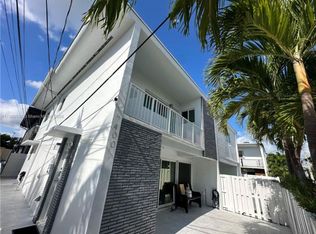 7400 Gary Ave, Miami Beach, FL 33141