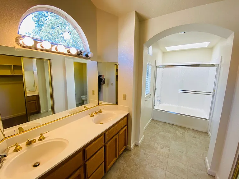 8868 Chadbury Pl — Photo 22