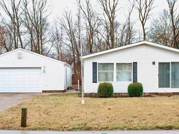 747 South St, Dayton, IN 47941