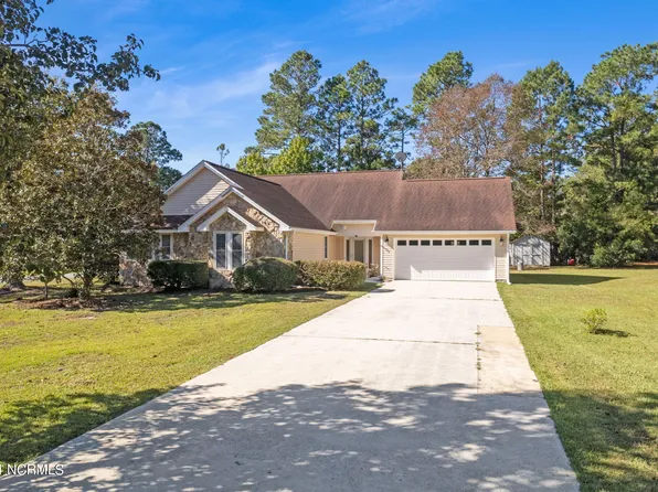 10 Sandtrap Drive, Shallotte, NC 28470