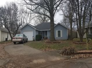 1915 Dogwood Pl, Springdale, AR 72762