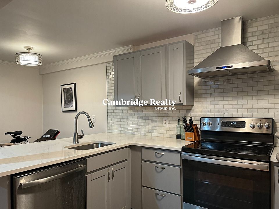 1st image of 519 Columbus Ave #1T
