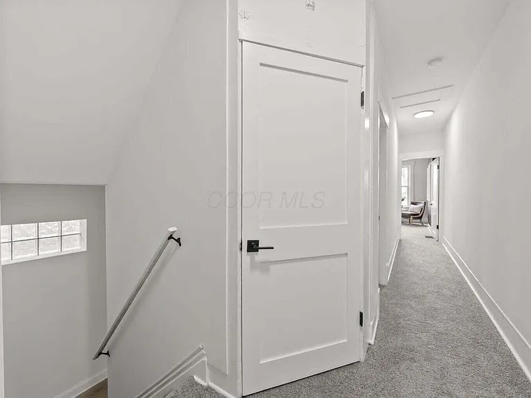 550 W Town St #550 — Photo 11