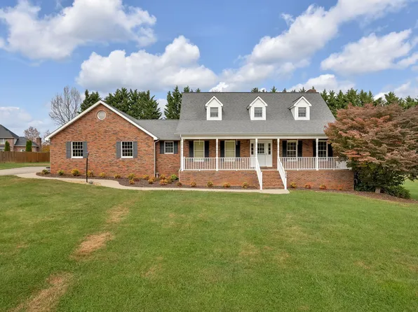 620 Snapps Ferry Rd, Kingsport, TN 37663