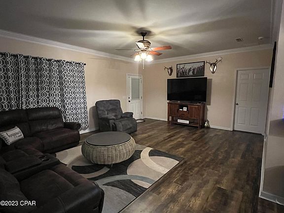 5th image of 2529 Wood Ave