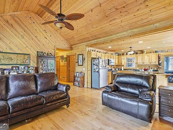 5th image of 156 Peter Knob Rd