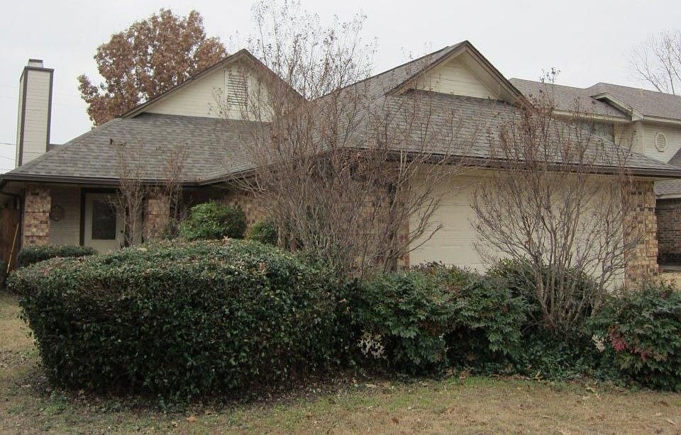1st image of 1145 Meadow Park Ln