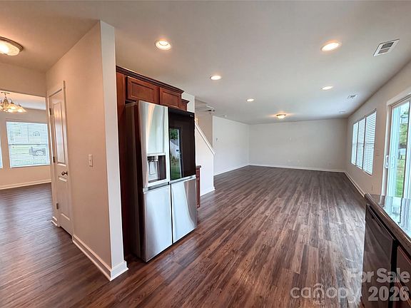 3rd image of 6612 Nathan Dr