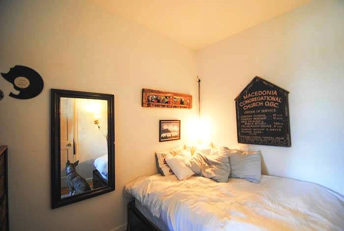 2nd image of 252 N 6th St APT 11