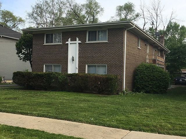 1st image of 29 W Willow St APT 1
