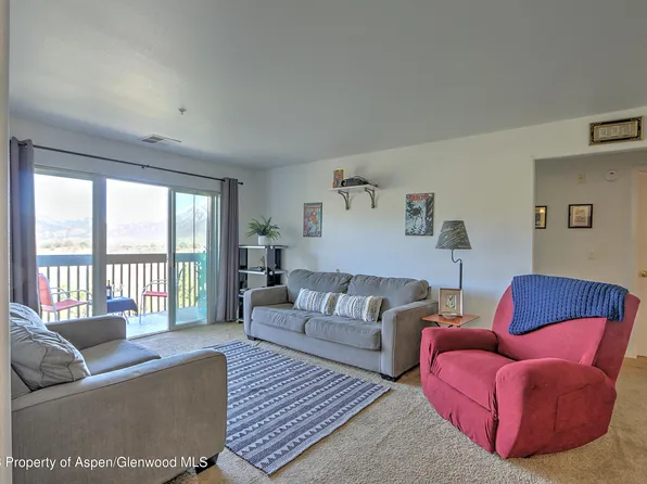 794 Castle Valley Blvd APT G, New Castle, CO 81647