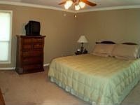 2nd image of 2708 Heatherglen St