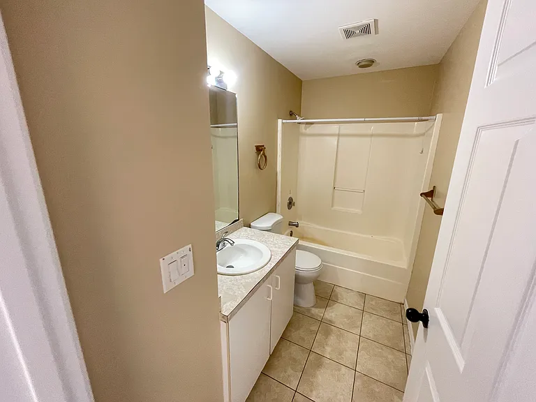 8259 Caloosa Rd — Photo 10