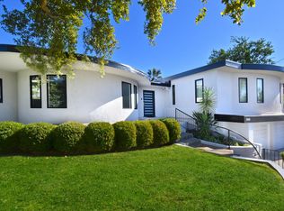 3808 Beverly Ridge Dr, Sherman Oaks, CA 91423