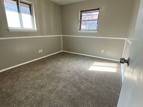 5th image of 1009 N Norman Ave
