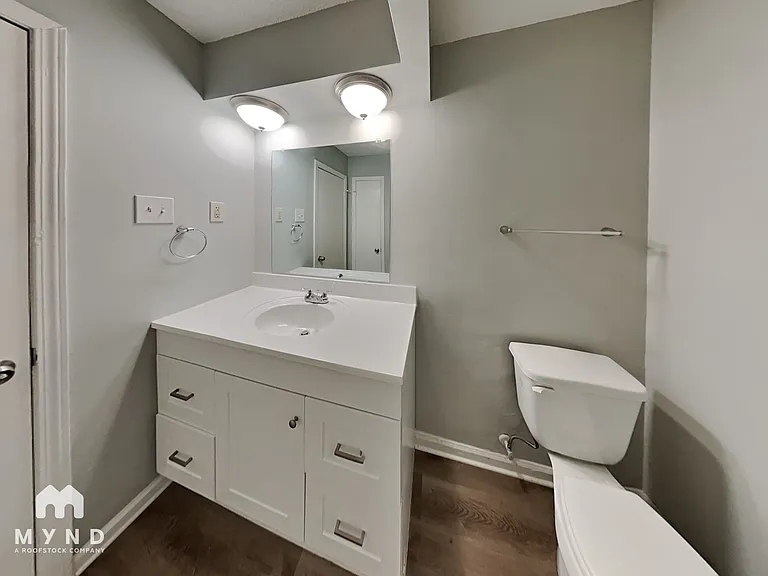 2569 Richwood St — Photo 16