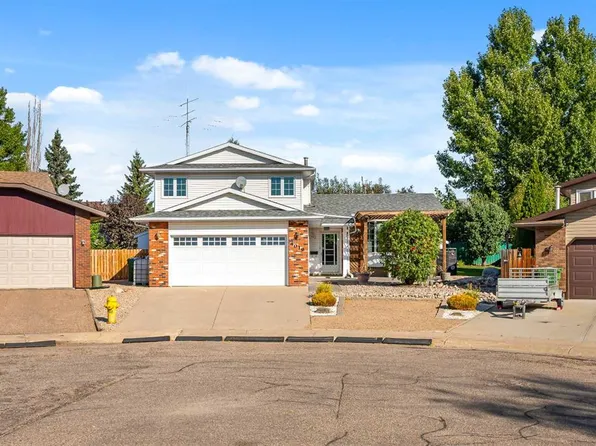 4019 S 58 Avenue Close, Lloydminster, AB T9V 2P6