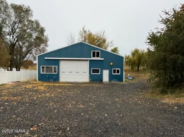 5712 Terrace Heights Dr, Yakima, WA 98901