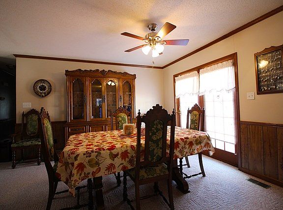 4th image of 713 Arrow Point Dr