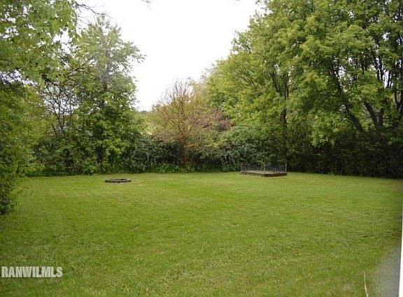 2nd image of 208 Bounty Dr NE
