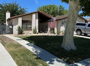 44303 Ruthron Ave, Lancaster, CA 93536